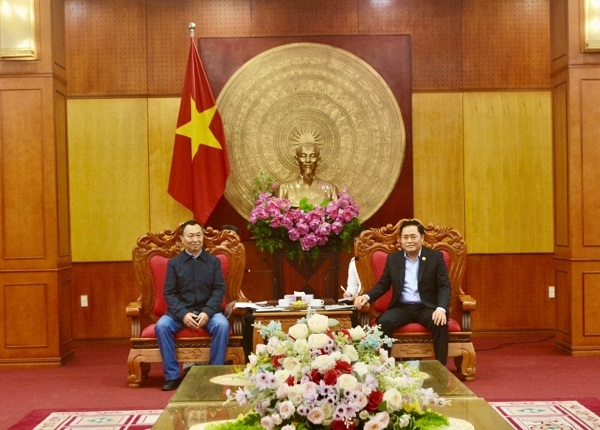 Chủ tịch UBND tỉnh Lạng Sơn tiếp xã giao Chủ tịch Hiệp hội hữu nghị thành phố Bộc Dương, tỉnh Hà Nam, Trung Quốc