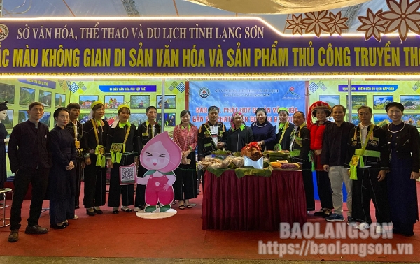 Lạng Sơn tham gia Triển lãm “Sắc màu không gian di sản văn hóa và Sản phẩm thủ công truyền thống ” tại tỉnh Ninh Bình năm 2023